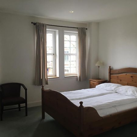 Thornhill Inn Екстер'єр фото
