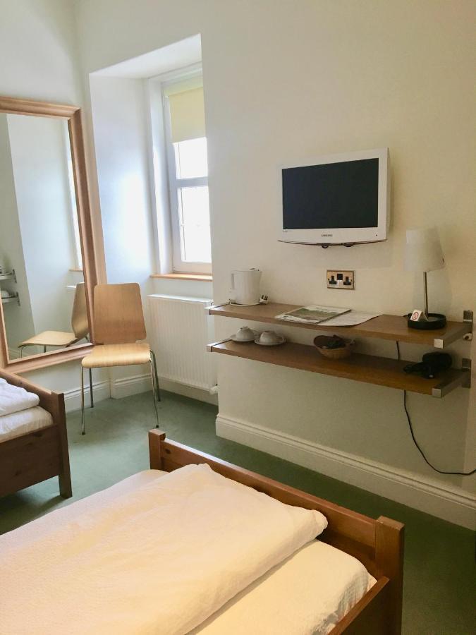 Thornhill Inn Екстер'єр фото